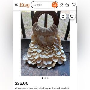 Vintage Twos company Shell Accent Bag with Wooden Handles